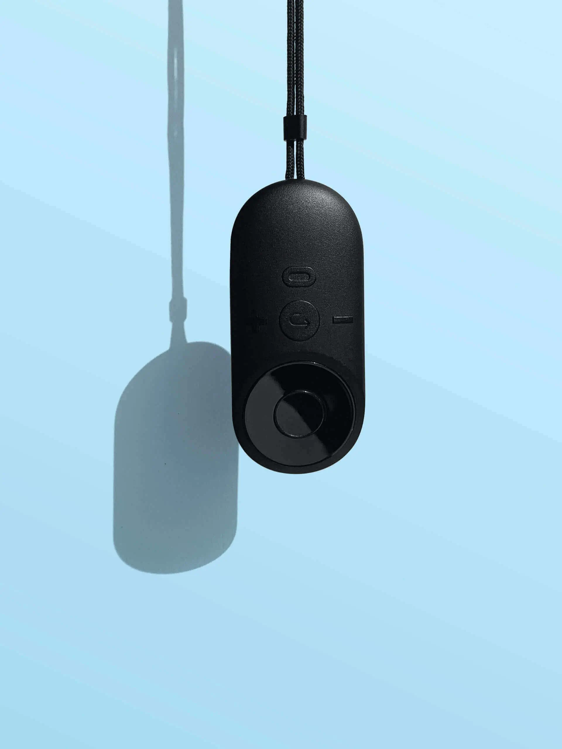 product-img05 Black AirTag - Image 1